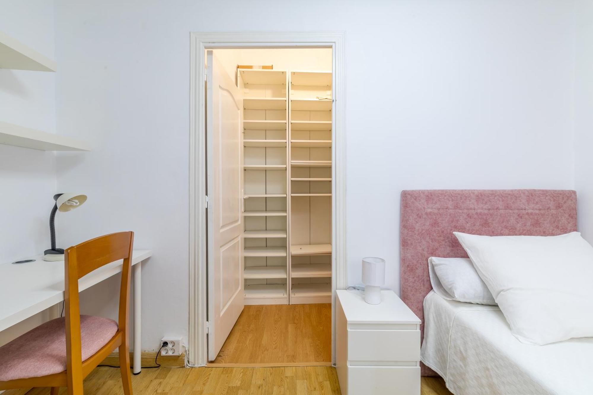 Apartamento Confortable Y Funcional En Vallecas Madrid Esterno foto