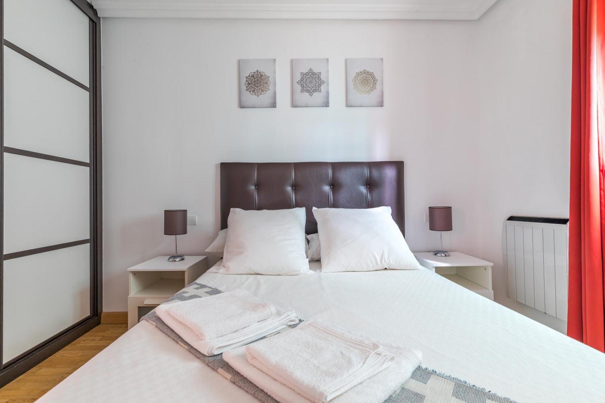 Apartamento Confortable Y Funcional En Vallecas Madrid Esterno foto