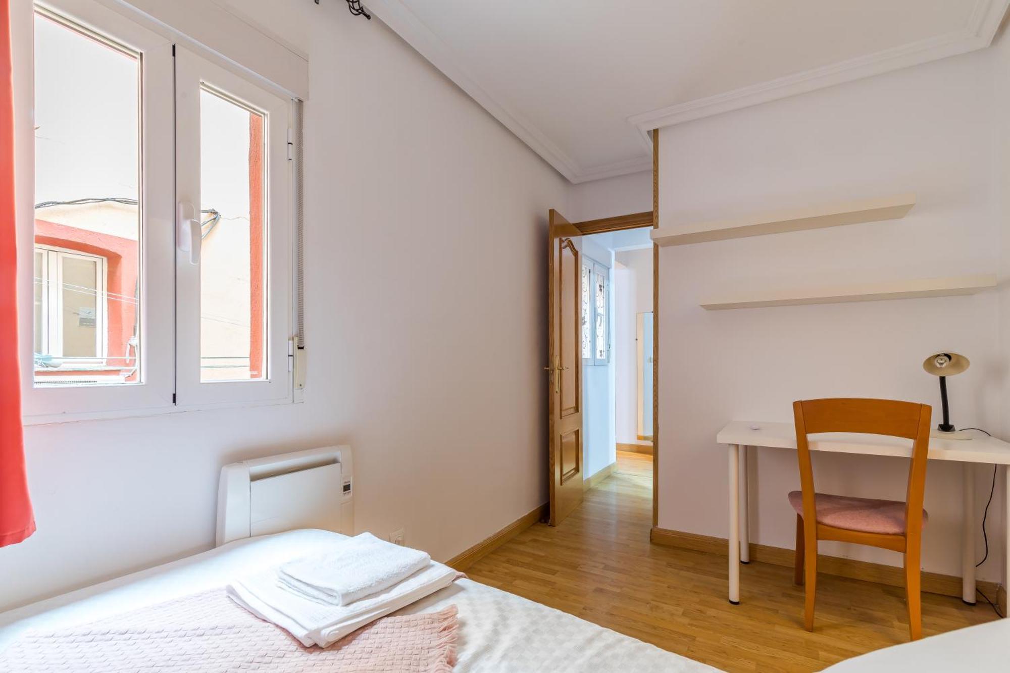 Apartamento Confortable Y Funcional En Vallecas Madrid Esterno foto