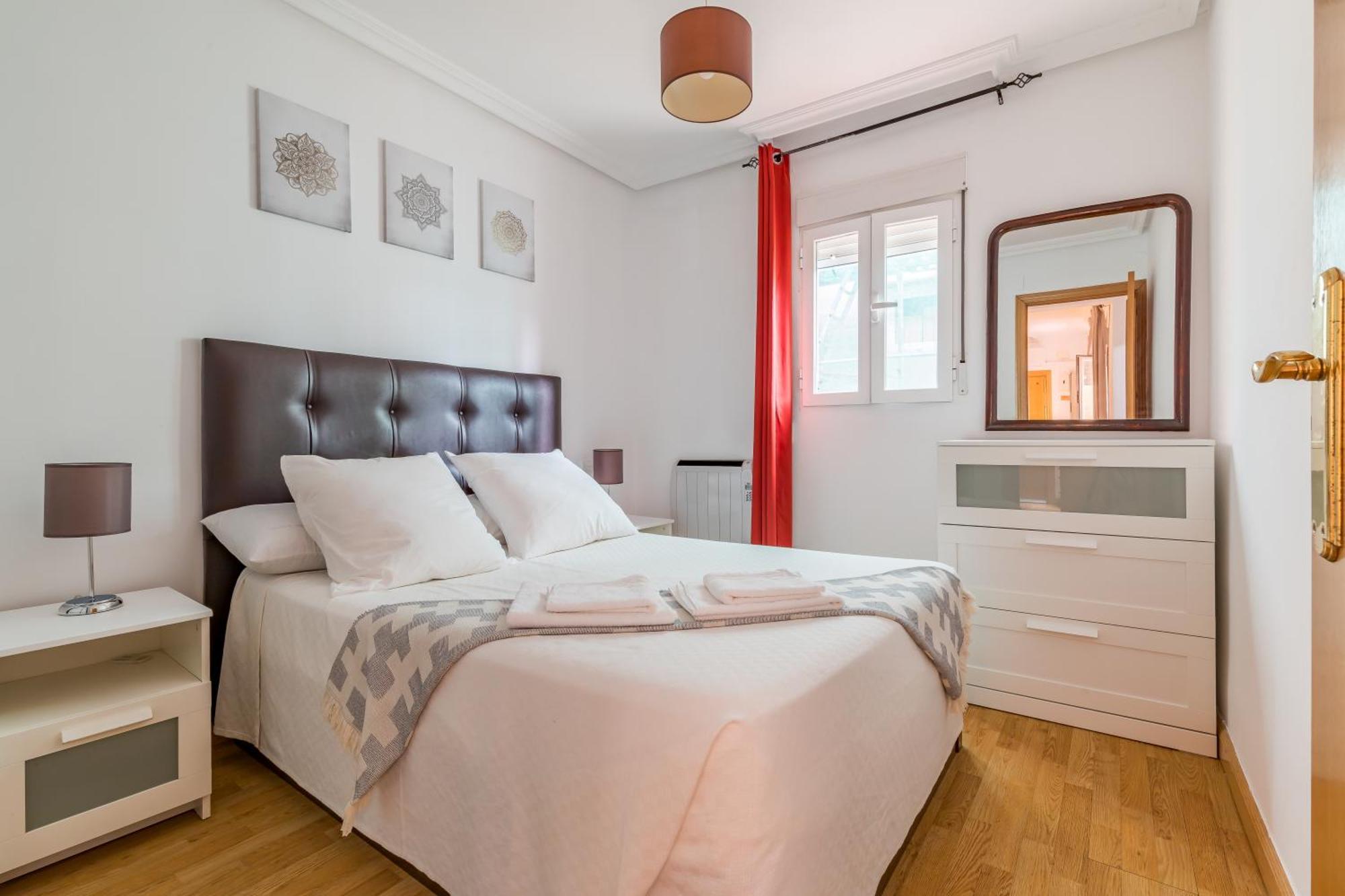 Apartamento Confortable Y Funcional En Vallecas Madrid Esterno foto