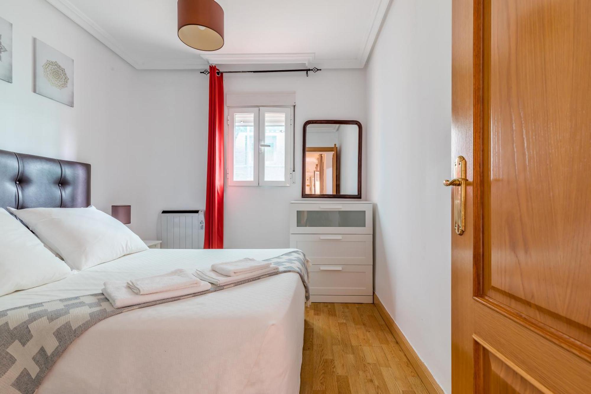 Apartamento Confortable Y Funcional En Vallecas Madrid Esterno foto