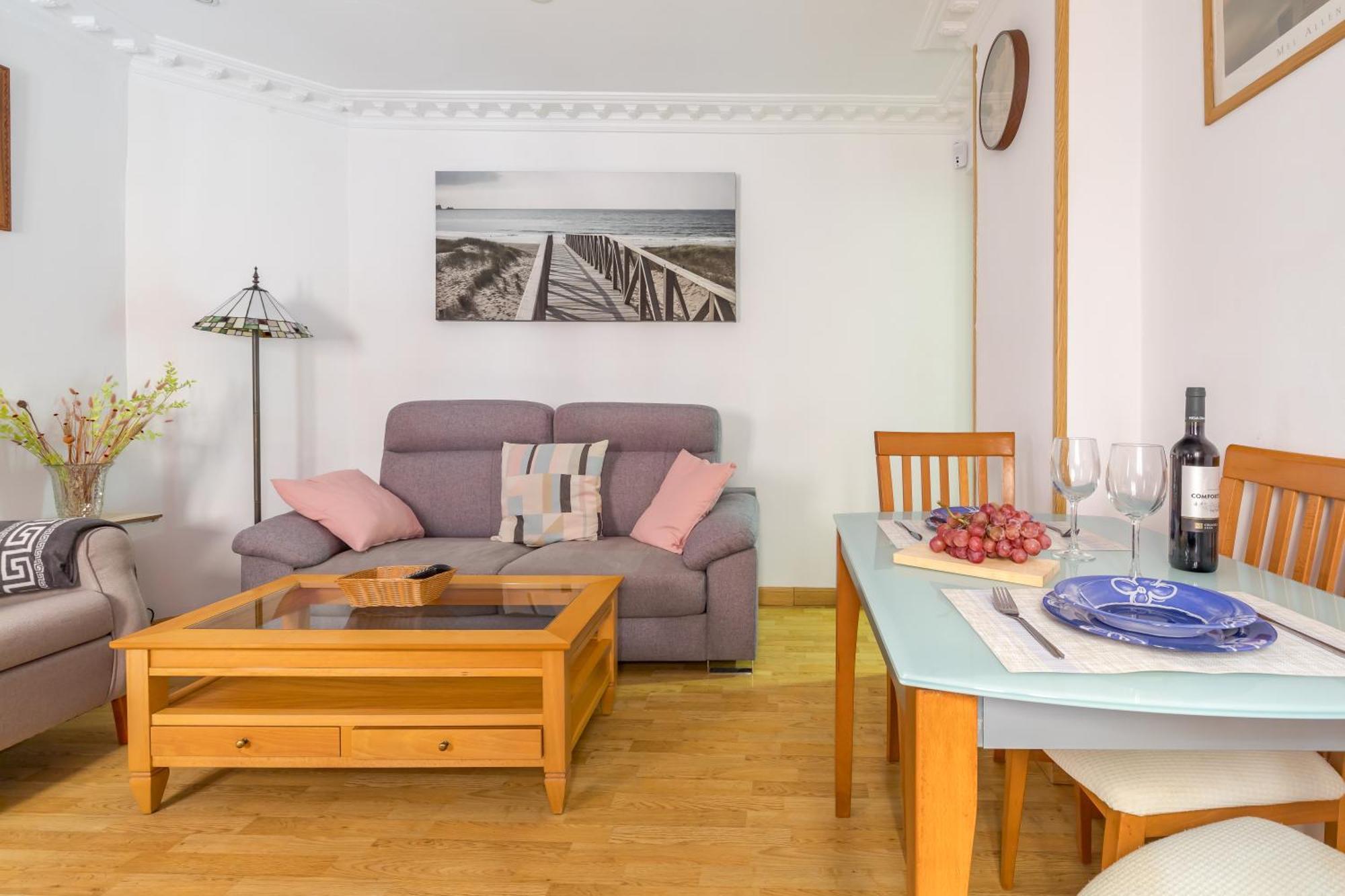 Apartamento Confortable Y Funcional En Vallecas Madrid Esterno foto